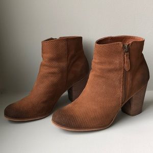 BP Perforated Booties